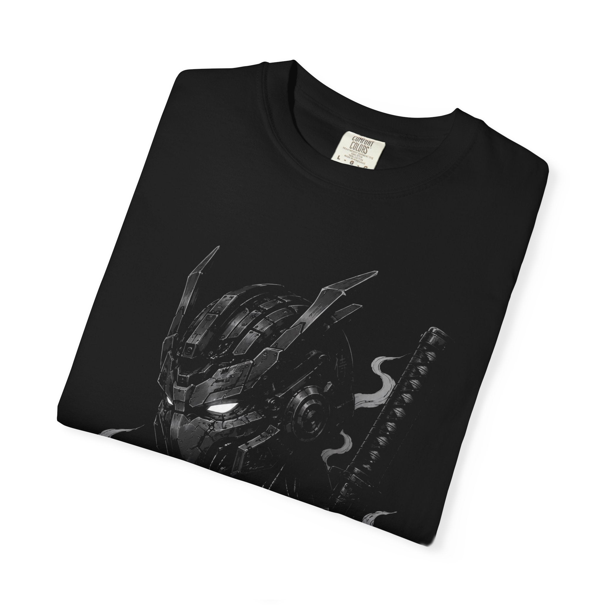 Mech Ronin Tee — Grunge Monochrome Mech Skull Anime Graphic T-Shirt