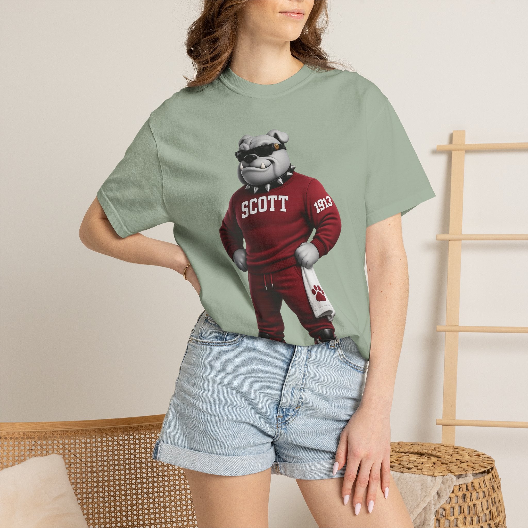 Bulldogs Mascot T-Shirt — 'Scott' Vintage Team Tee